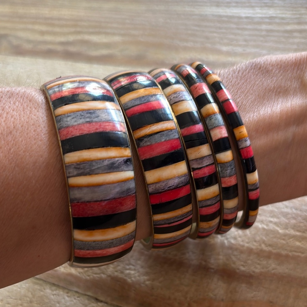 Multicolor bangle bracelets